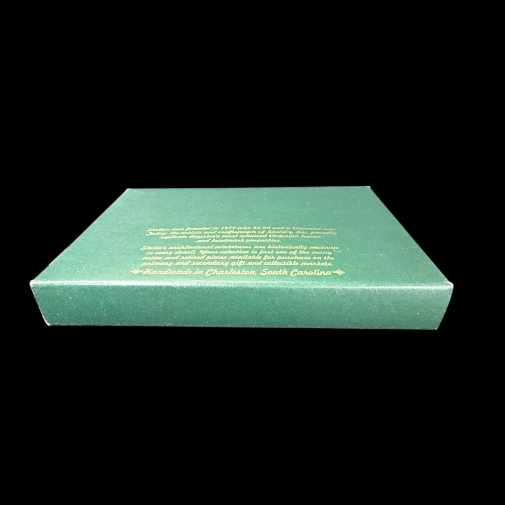 Shelia boxes show